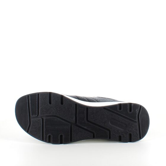 Bekväma sneakers från Remonte med mycket hålfotsstöd