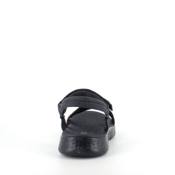 Svart Skechers GOwalk sandal, bred modell