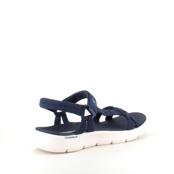 Marinblå Skechers GOwalk sandal, bred modell