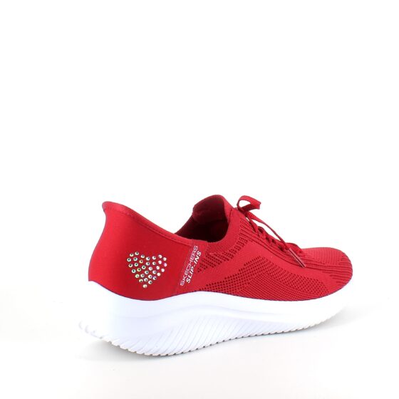 Röd Skechers Slip-ins med glittrande detaljer.