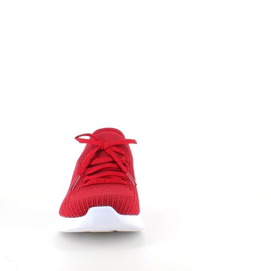 Röd Skechers Slip-ins med glittrande detaljer.