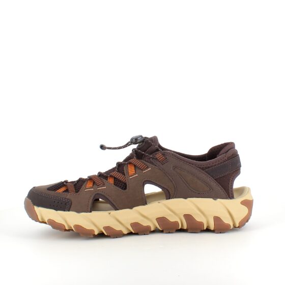 Merrell herresandal, stängd modell, bra bredd.