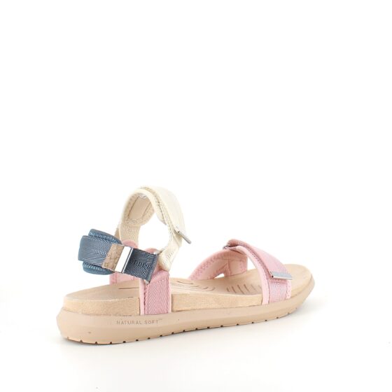 Ljus Woden sandal med bra valvstöd.