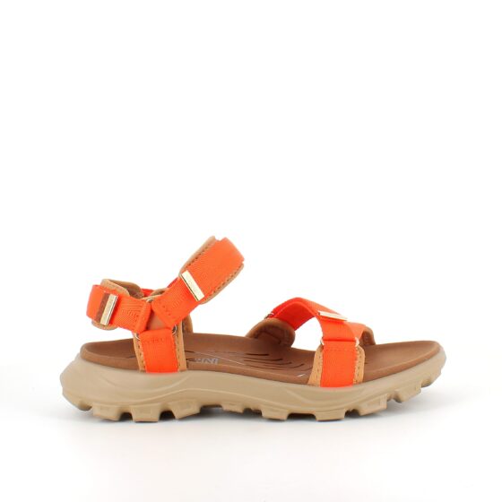Orange Woden-sandal med bra hålfotsstöd