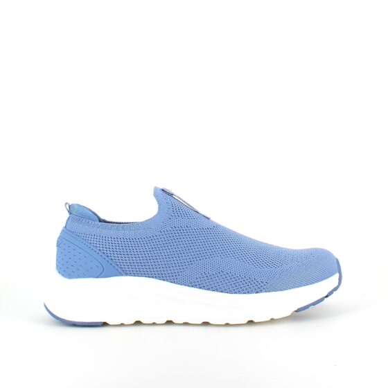 Blå slip on skor från Cruz med bra bredd