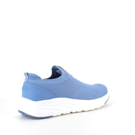 Blå slip on skor från Cruz med bra bredd