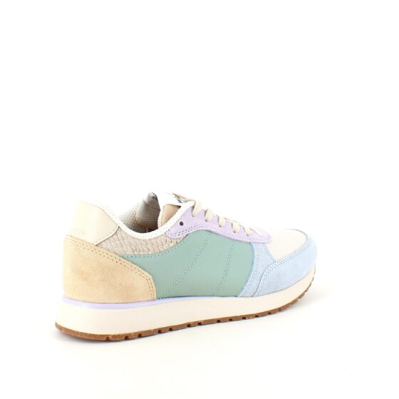 Woden sneakers med hålfotsstöd och komfort