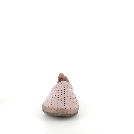 Beige ballerinaskor med fint, perforerat mönster