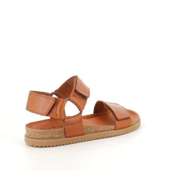 Brun Nature sandal i läder med tre justerbara remmar.