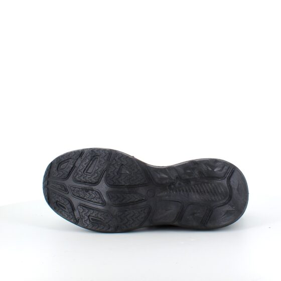 Svarta slip-on skor med stickad ovandel