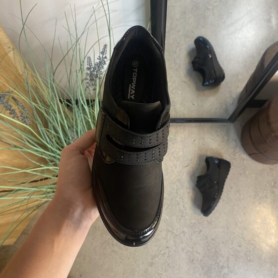 Gröna Green Comfort ull tofflor med Rosa Banden logo