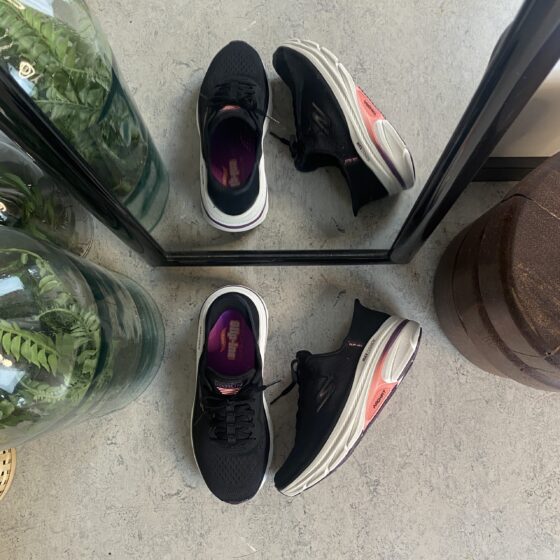 Skechers slip-ins med utmärkt stötdämpning