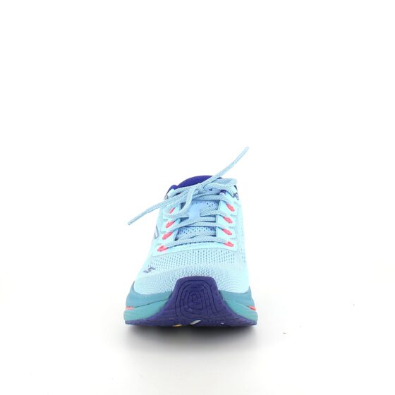 MaxCushion sko från Skechers med ventilerbart tyg
