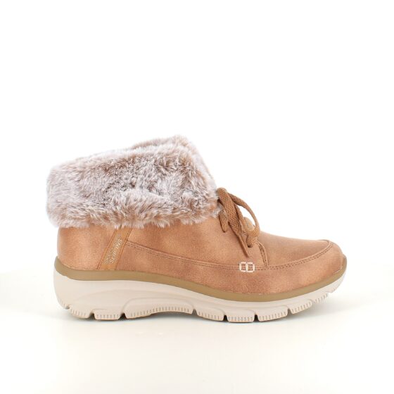 Skechers slip-in vinterstövel med lätt foder