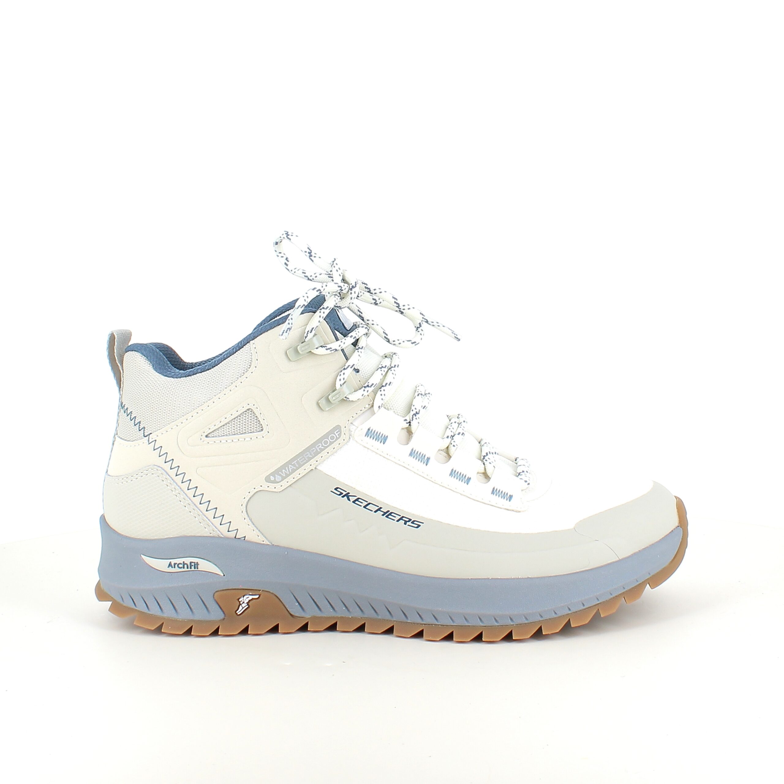 Vattentät känga från Skechers med bra hålfotsstöd.