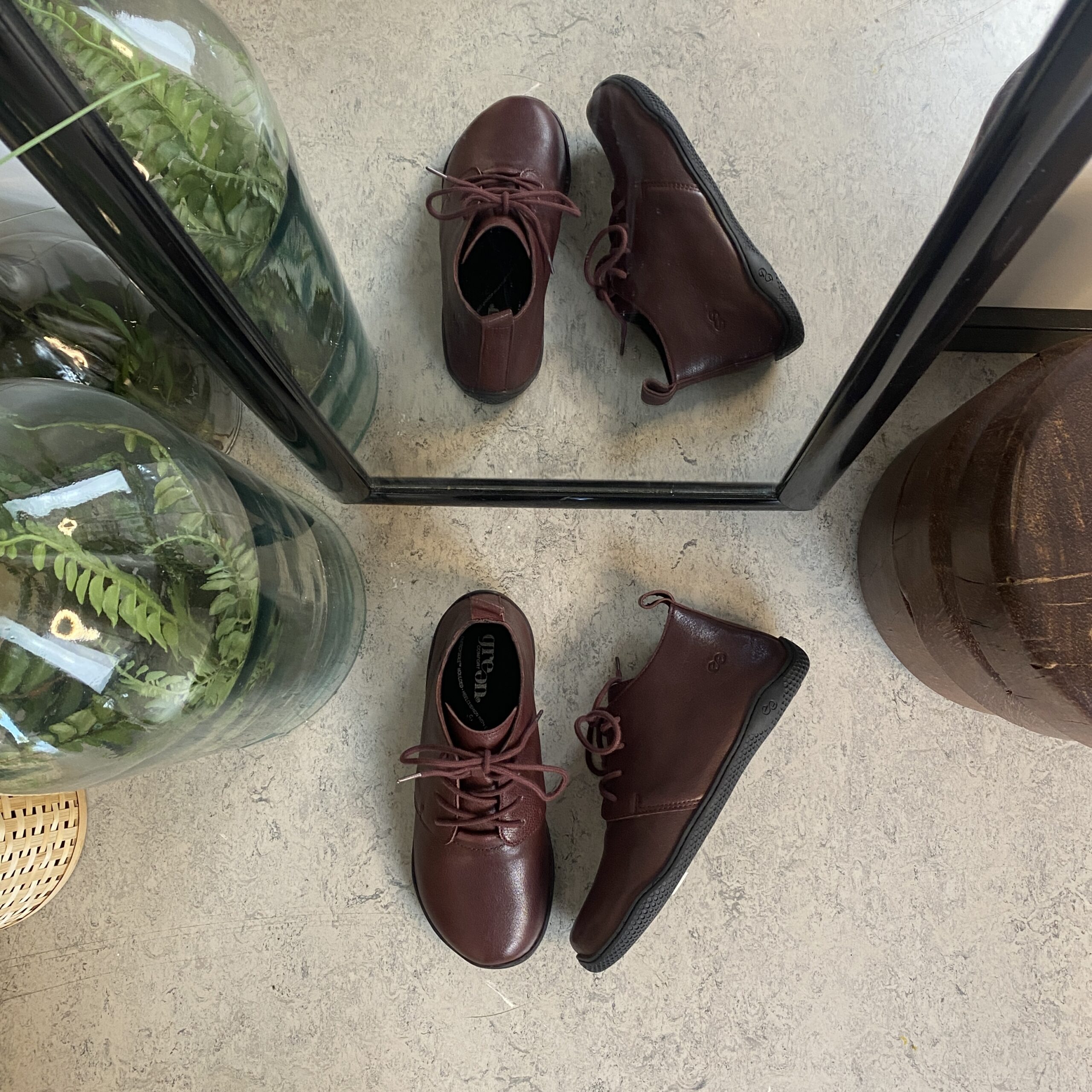 Vinröd barfotasko från Green Comfort