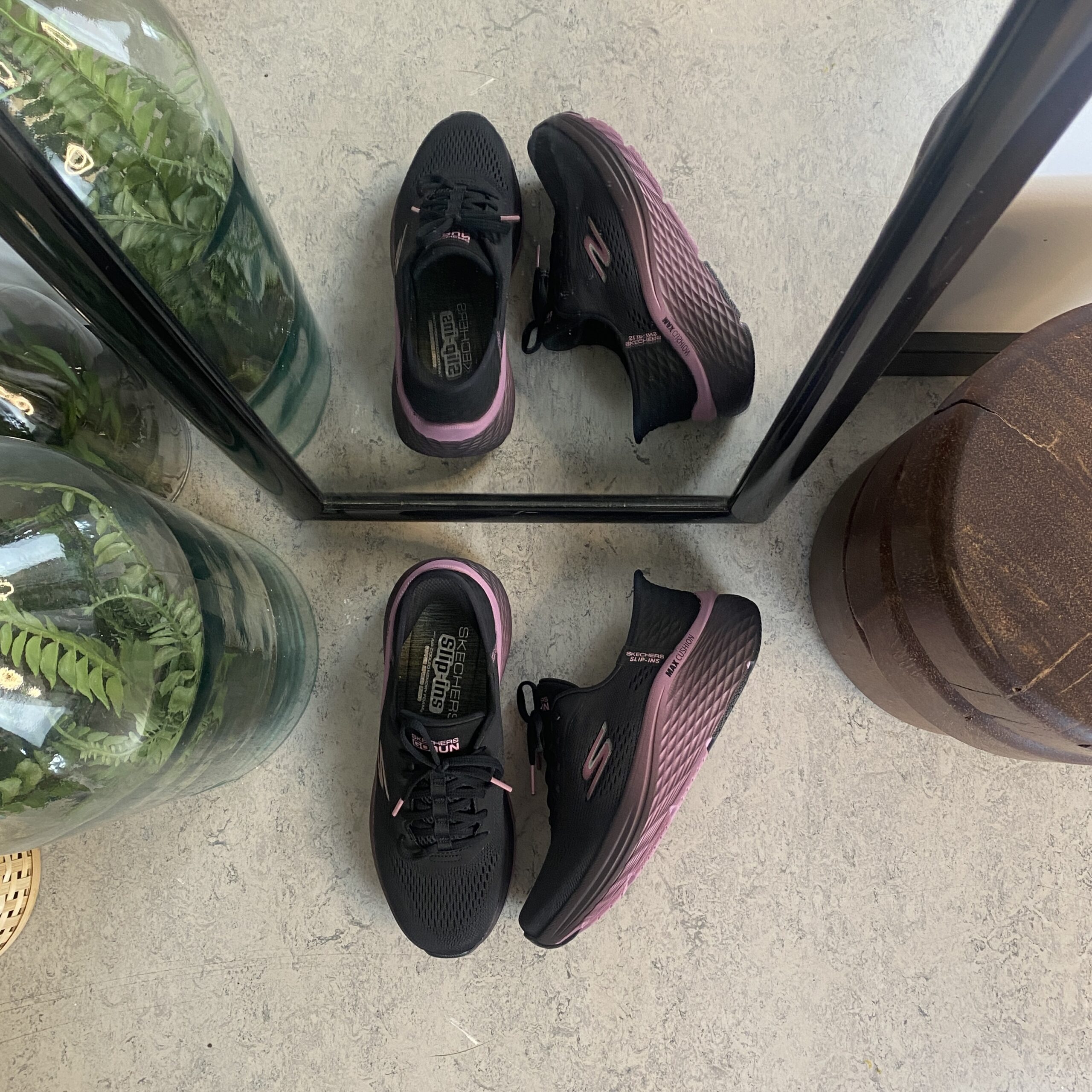 Skechers slip-ins med Max Cushion sula