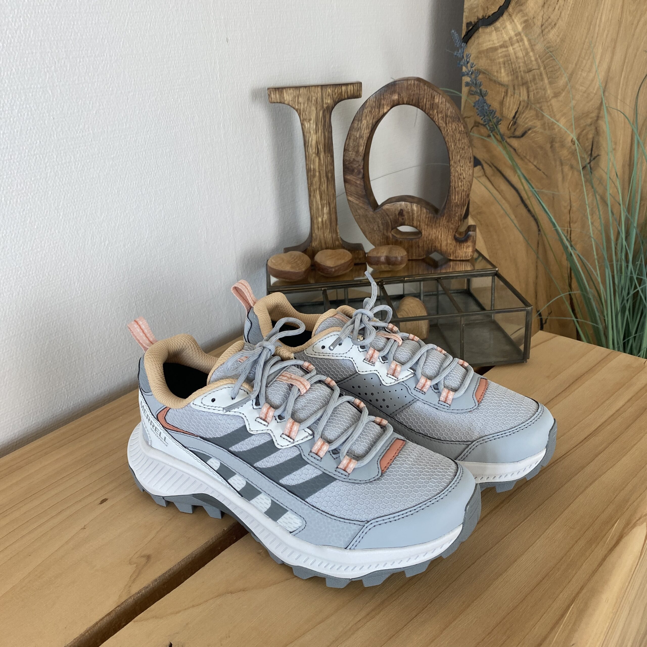 Vattentät vandringskänga från Merrell