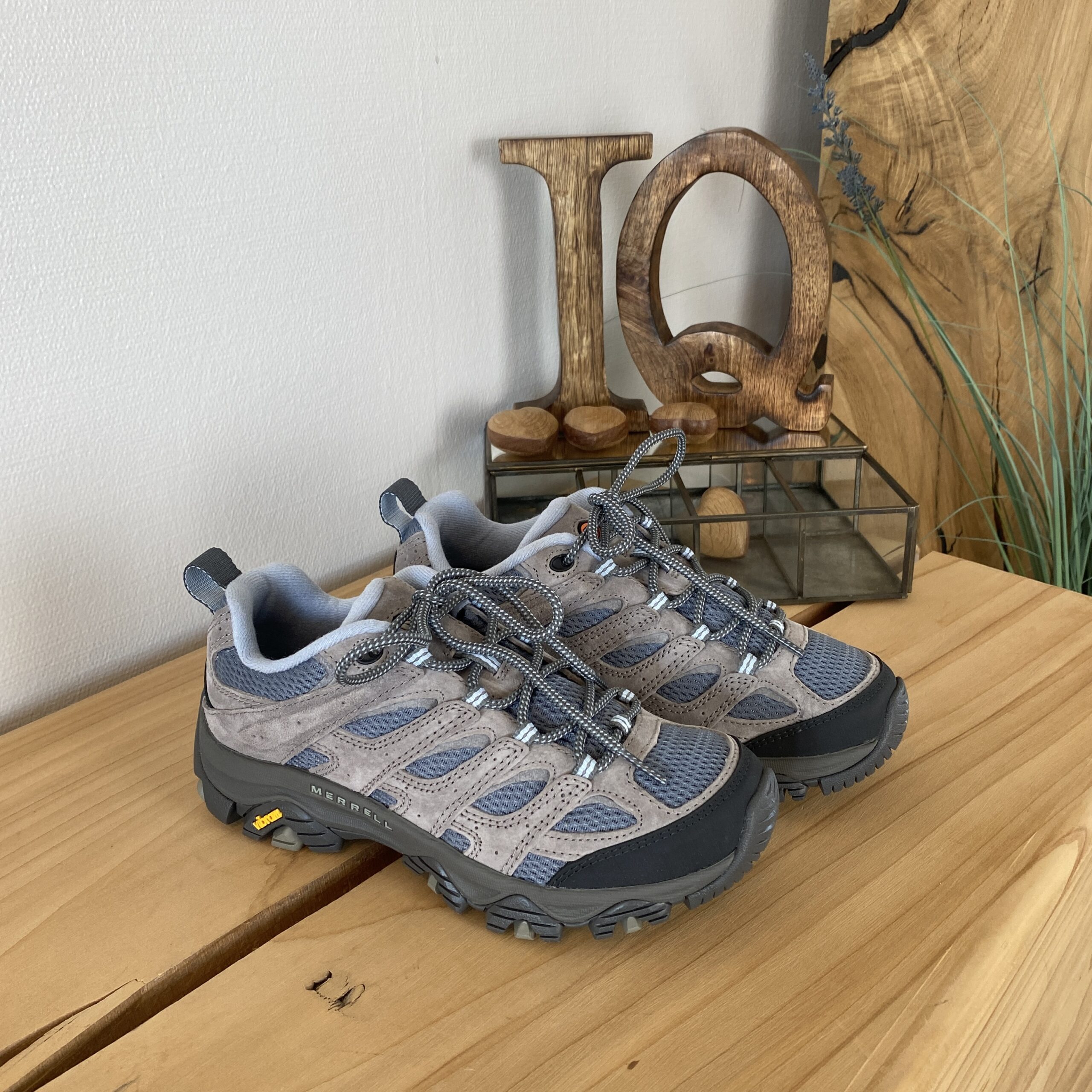 Merrell vandringsskor med Vibram-yttersula