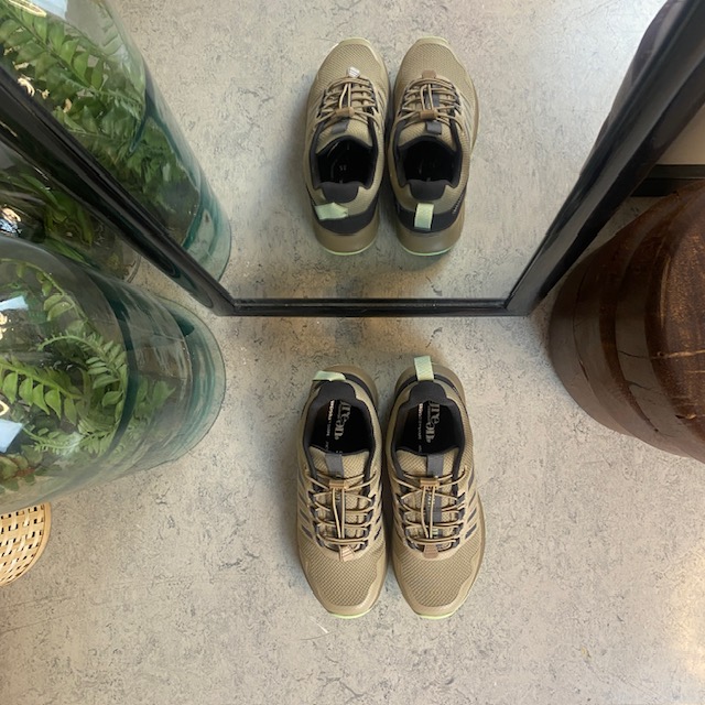 Vattentäta damvandringsskor i brunt från Green Comfort