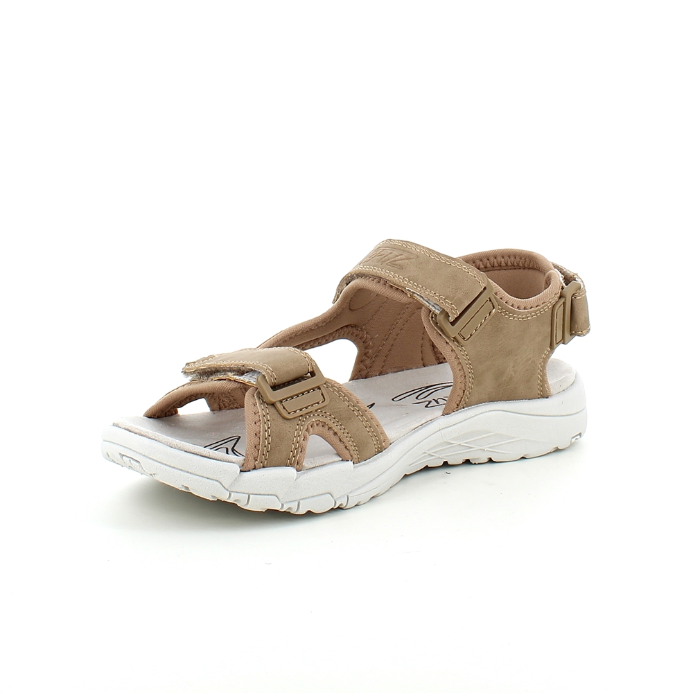 Sandfärgad sandal med justerbara remmar