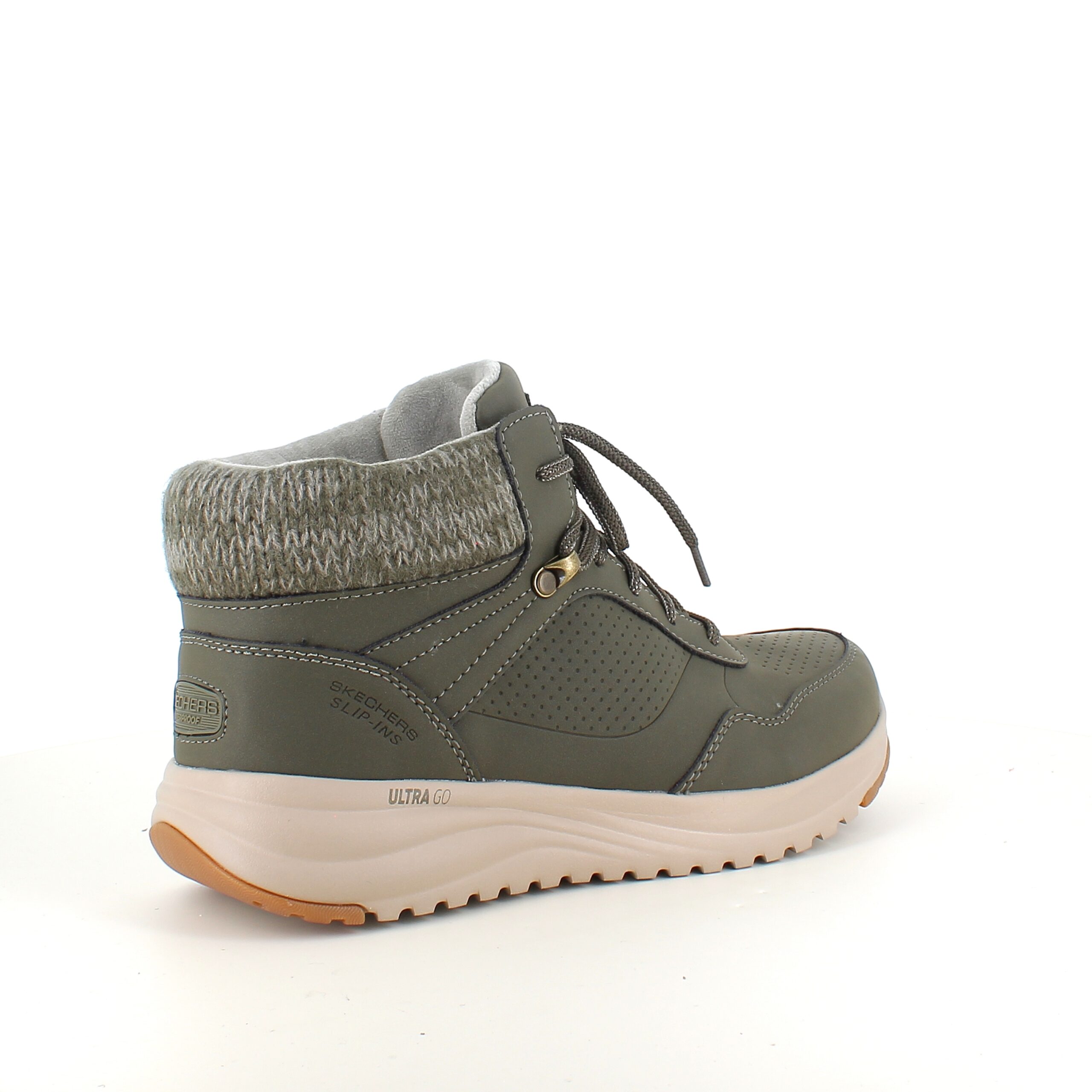 Vattentät slip-in vinterstövel från Skechers