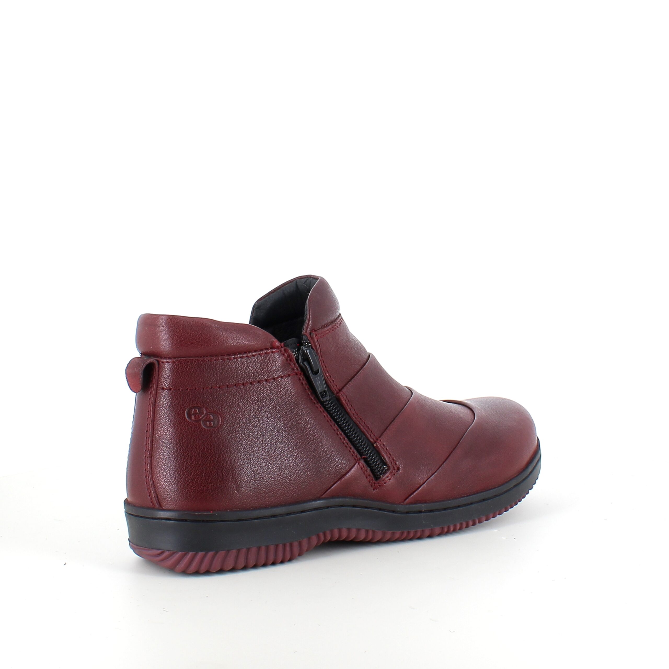 Kort stövel i bordeauxskinn från Green Comfort